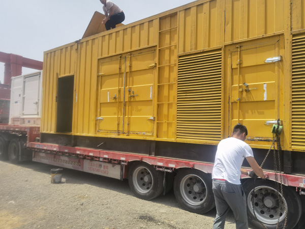 沧县除了负载情况和发动机维护,还有哪些因素会影响 200kw 柴油发电机的油耗?